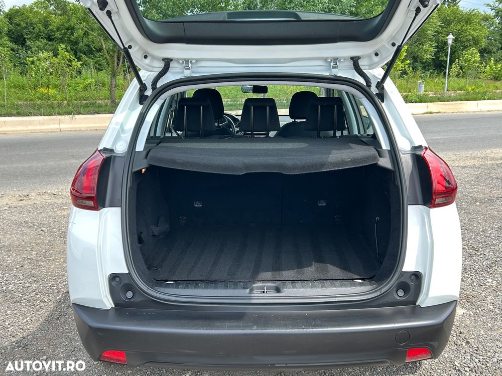 Peugeot 2008 PureTech 82 Active - 5
