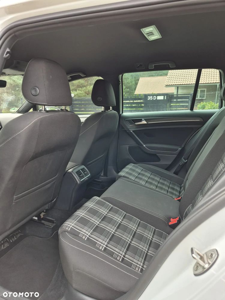 Volkswagen Golf VII 2.0 TDI BMT GTD DSG - 22
