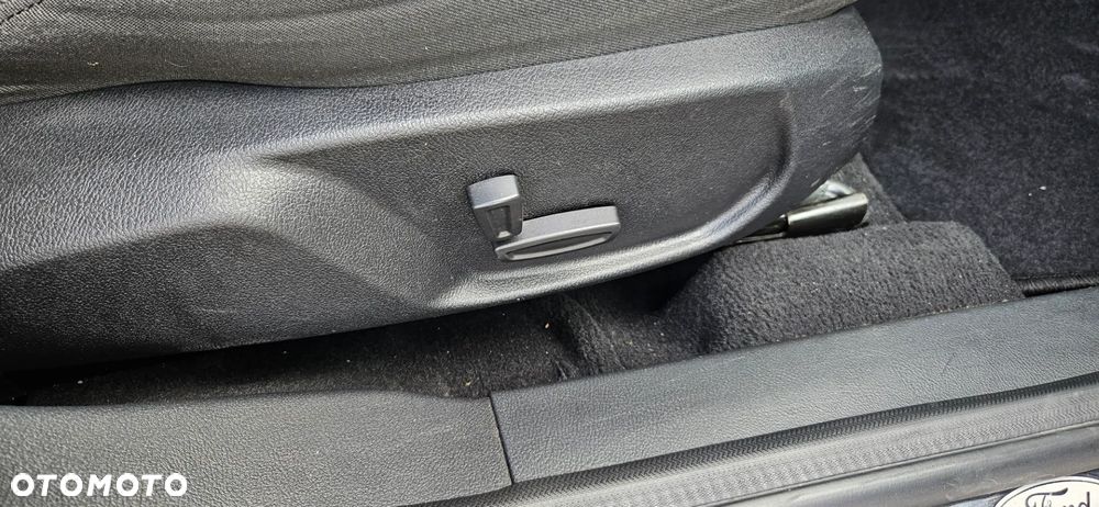 Ford Mondeo 1.6 T Titanium - 35