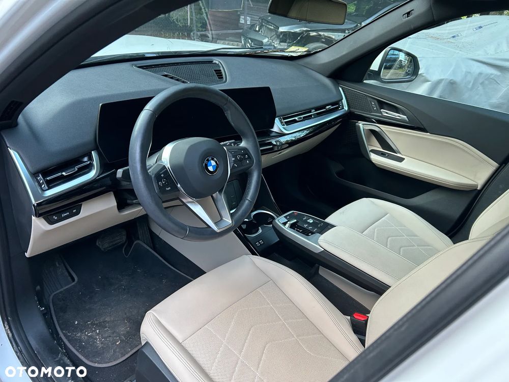 BMW X1 xDrive25i xLine sport - 11