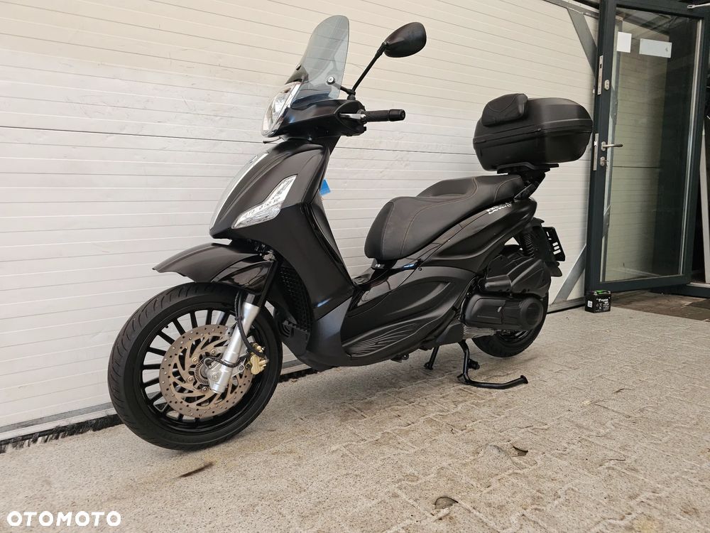 Piaggio Beverly - 2