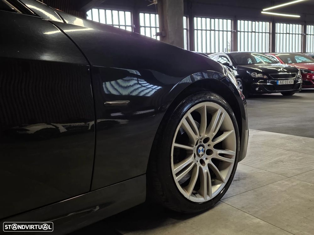 BMW 320 d Navigation Auto - 31