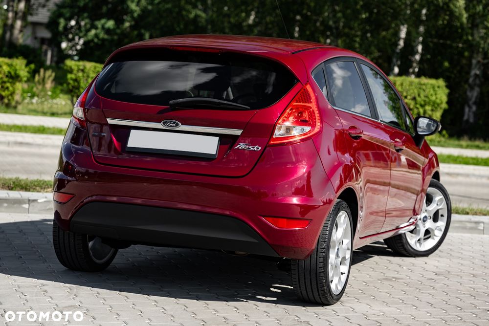 Ford Fiesta 1.4 Titanium - 13