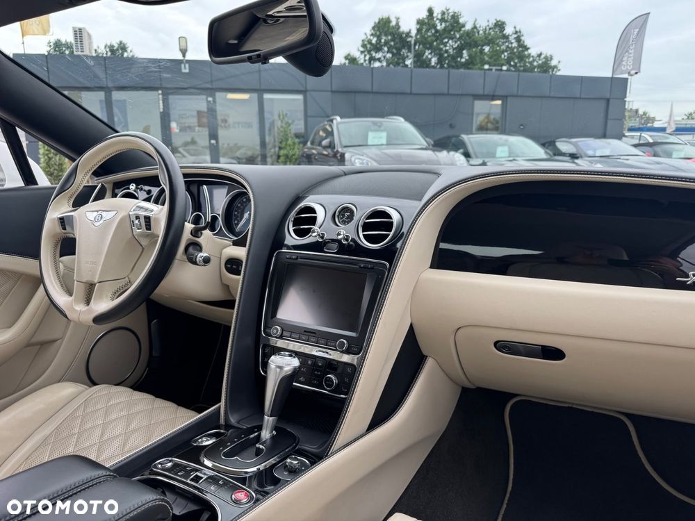 Bentley Continental GT - 14