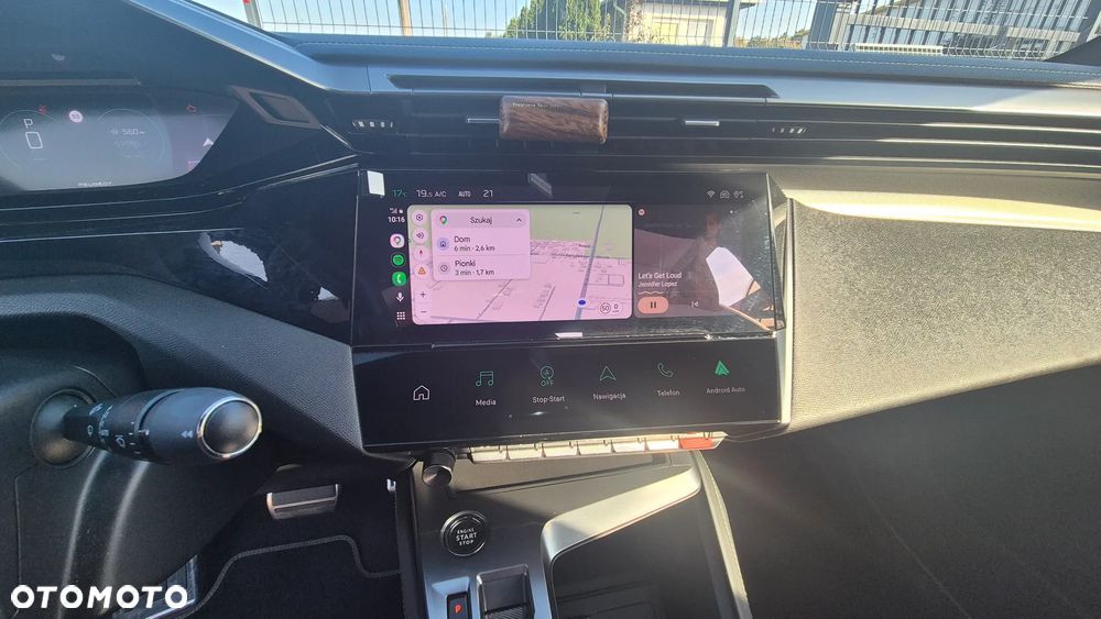 Peugeot 408 1.2 PureTech GT S&S EAT8 - 27