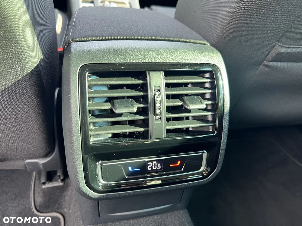 Volkswagen Passat 2.0 TDI EVO Business DSG - 13