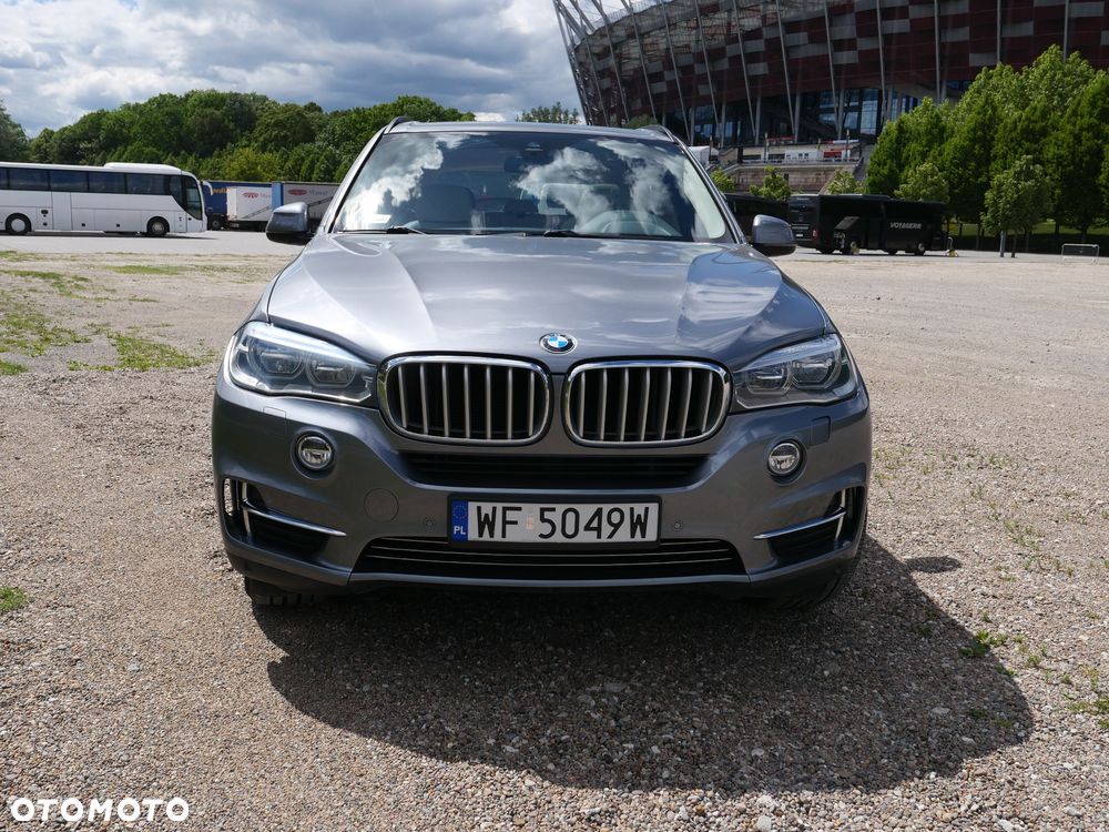 BMW X5 xDrive40d - 17