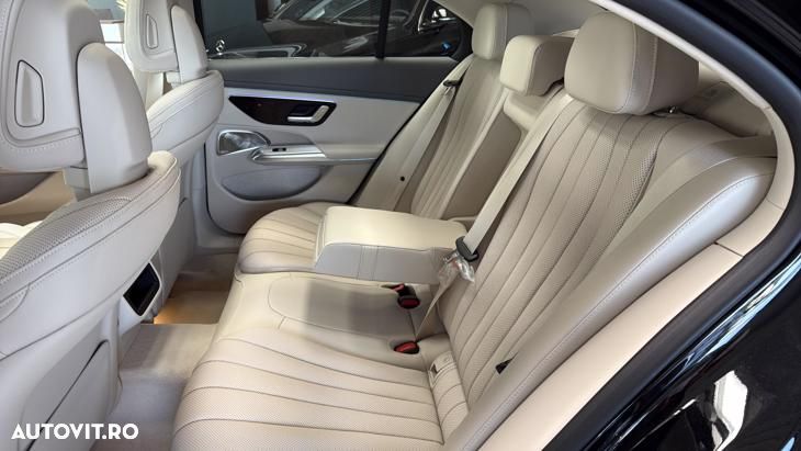 Mercedes-Benz E 300 4MATIC Aut. - 14