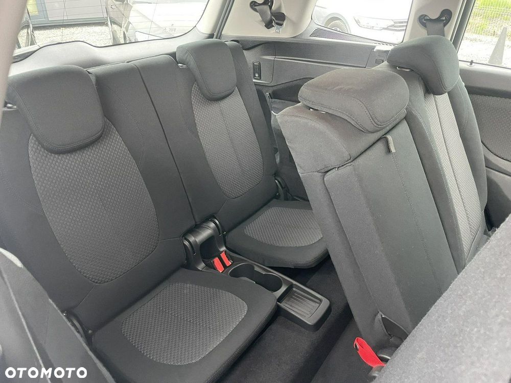 BMW Seria 2 218d GT xDrive Advantage - 27