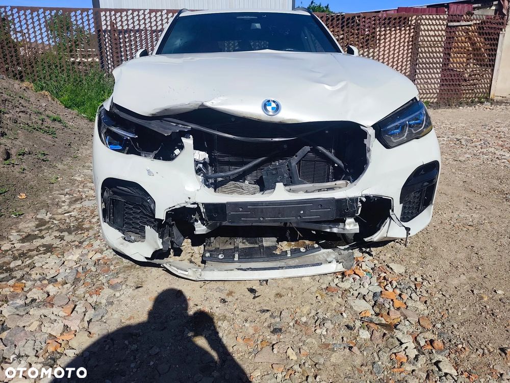 BMW X5 xDrive45e - 13