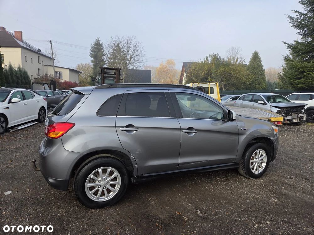 Mitsubishi ASX 1.8 DID Invite 4WD AS&G - 9