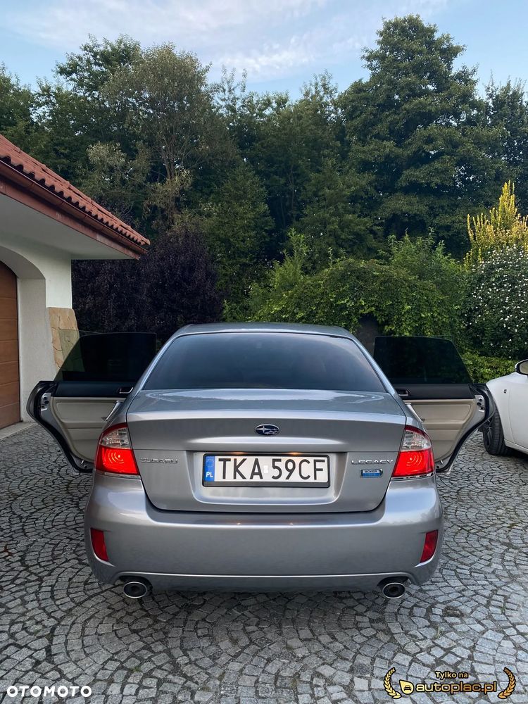 Subaru Legacy - 7