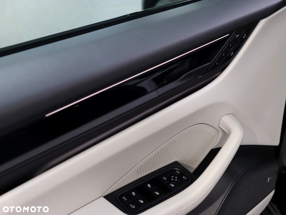Porsche Macan 100kWh - 23