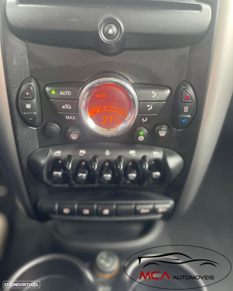 MINI Countryman Cooper D - 24