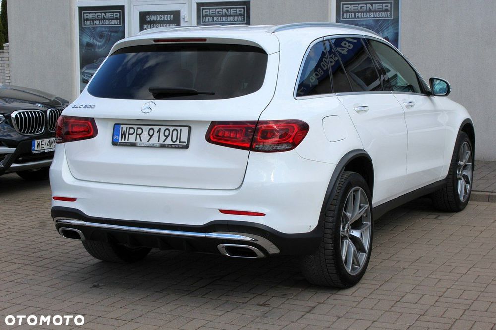 Mercedes-Benz GLC - 7