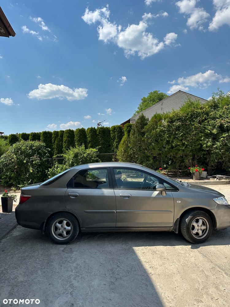 Honda City - 4