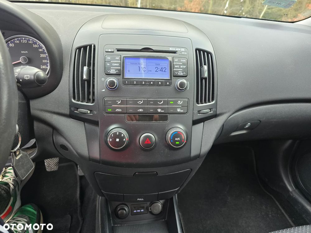 Hyundai i30 1.4 Blue Comfort - 13