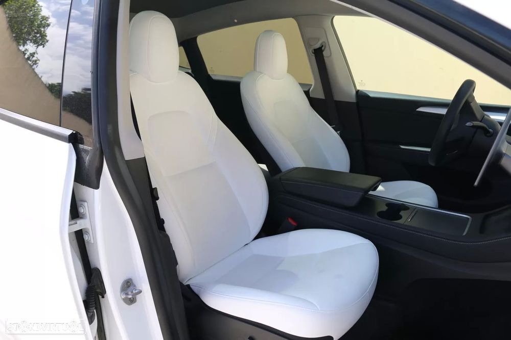Tesla Model Y Long Range Tração Integral - 9