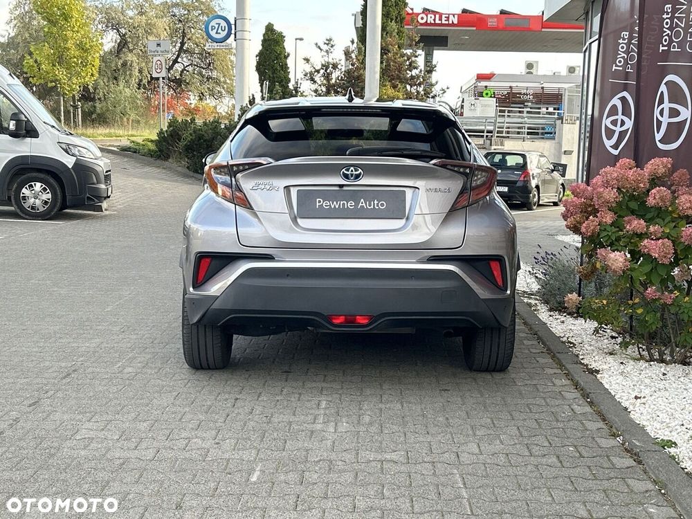 Toyota C-Hr 2017 photo 4