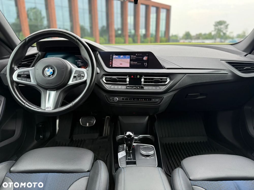 BMW Seria 2 216d M Sport - 10
