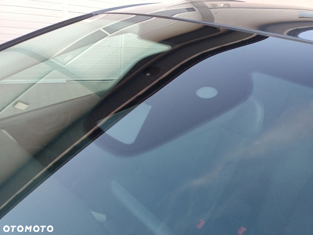 Ford Fiesta 1.1 S&S COOL&CONNECT - 25