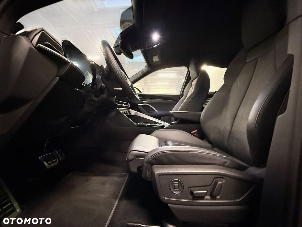 Audi Q5 Sportback - 23