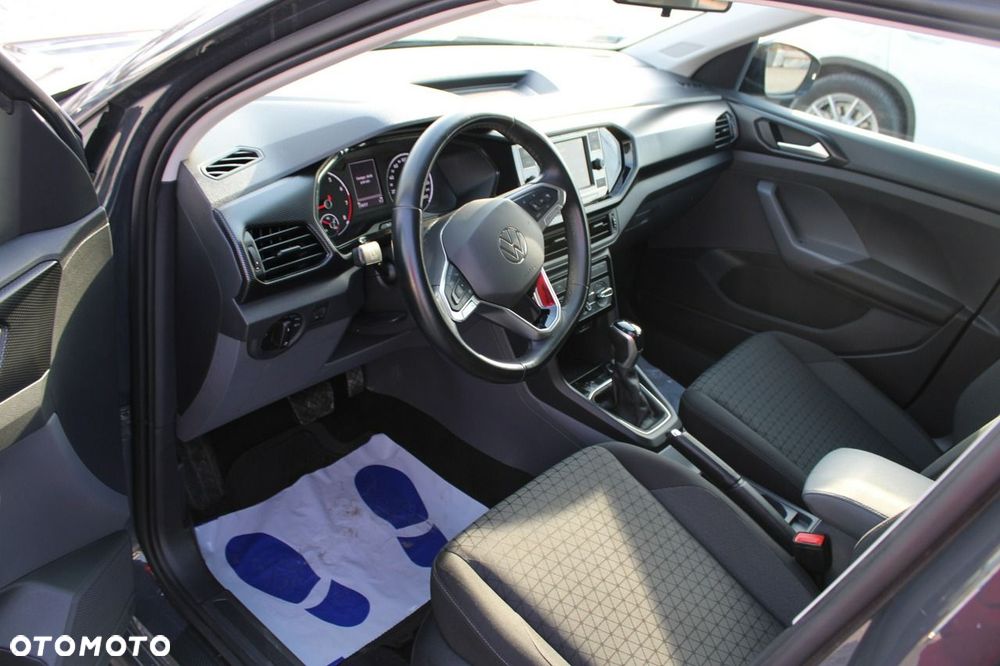 Volkswagen T-Cross - 18