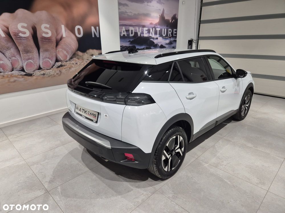 Peugeot 2008 PureTech 100 Allure S&S BVM6 - 22