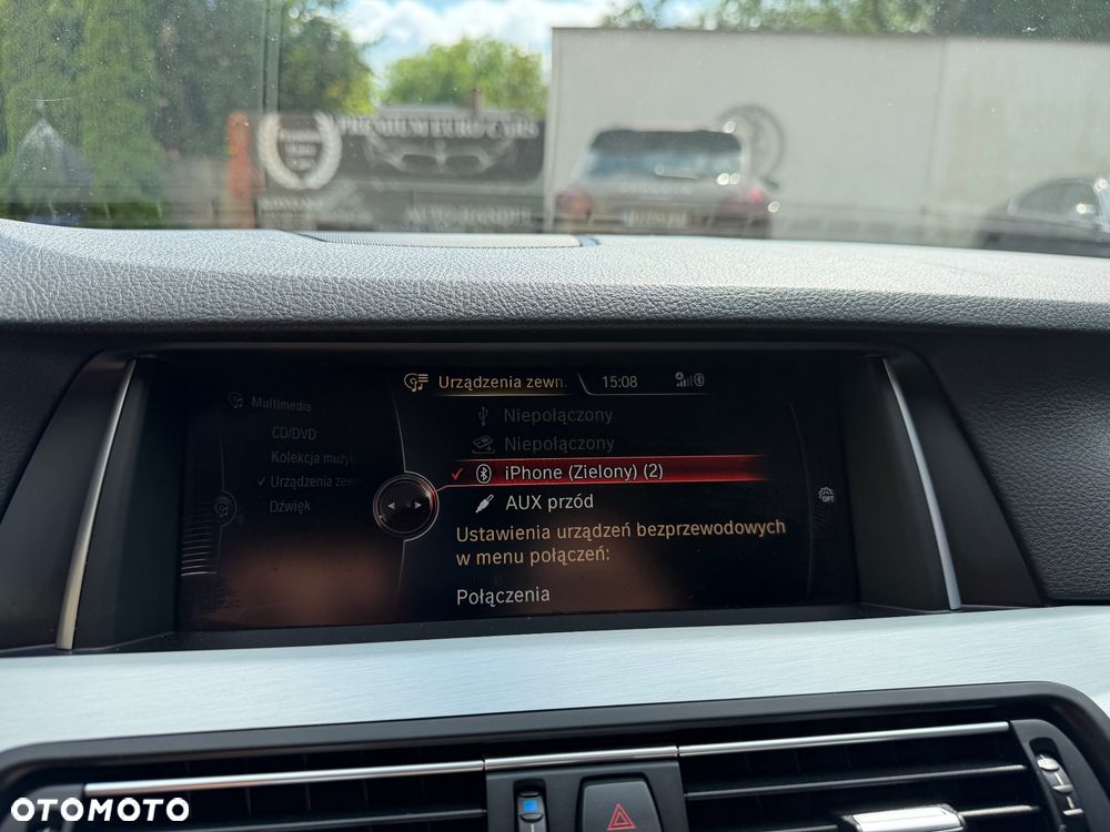 BMW Seria 5 525d Luxury Line - 34