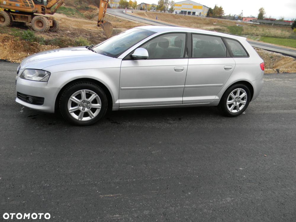 Audi A3 Sportback - 13