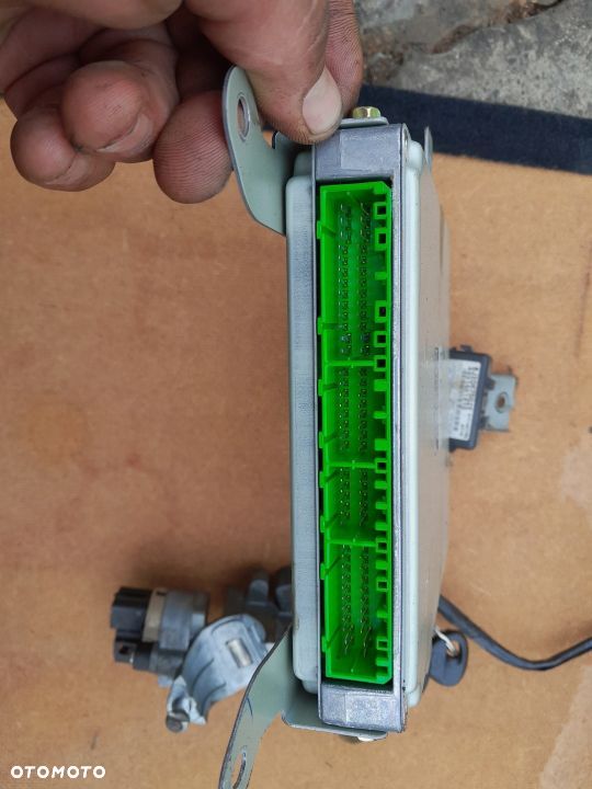 Mazda 323 323f bj 2.0 D Komputer Sterownik RF2L - 3
