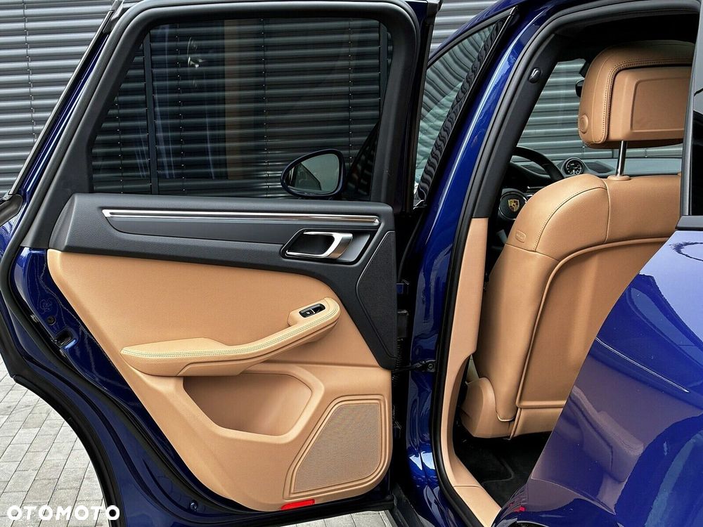 Porsche Macan - 17