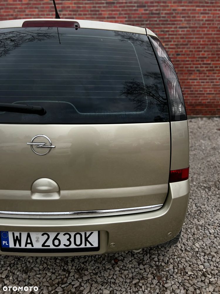 Opel Meriva - 38