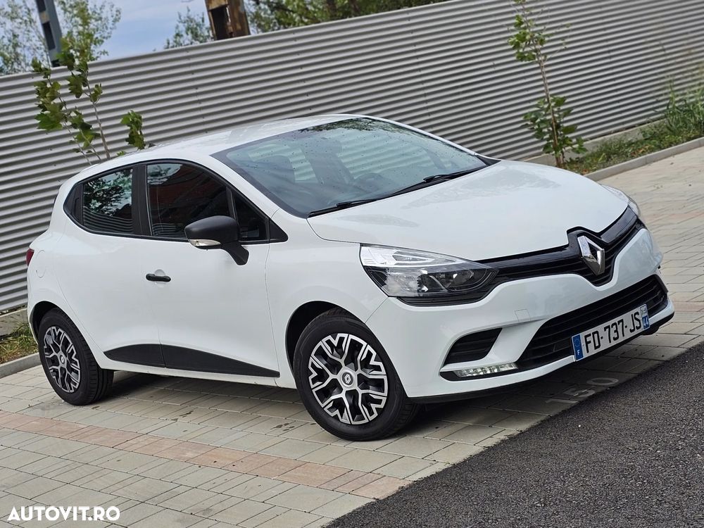 Renault Clio - 29