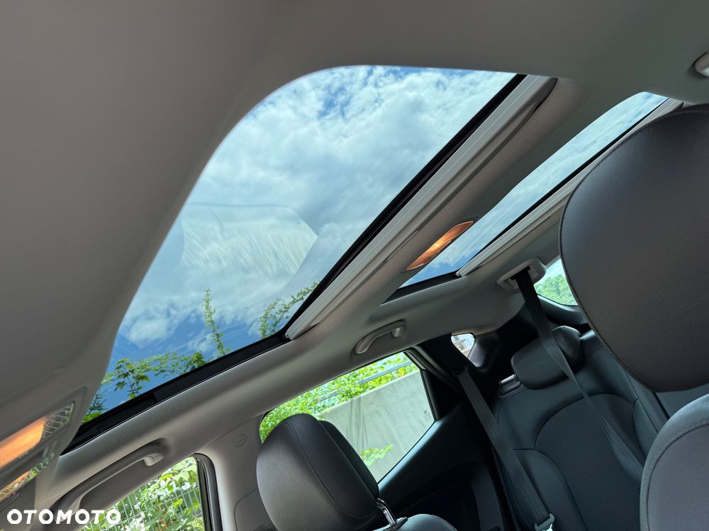 Hyundai ix35 2.0 4WD Automatik Premium - 28