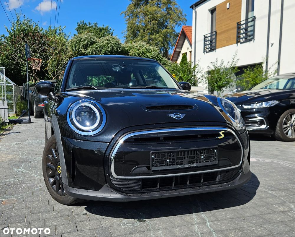MINI Cooper SE - 1