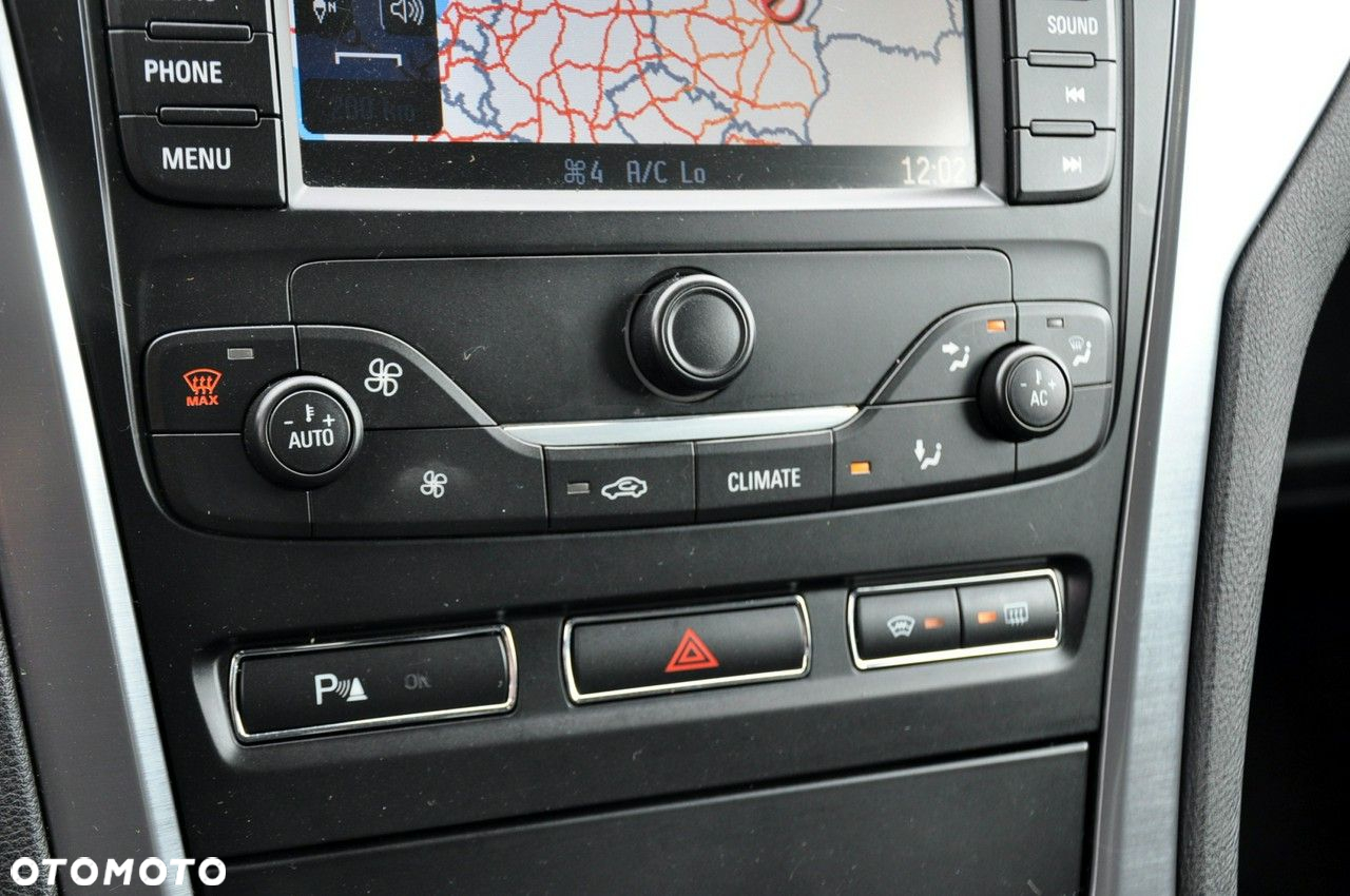 Ford Mondeo - 33