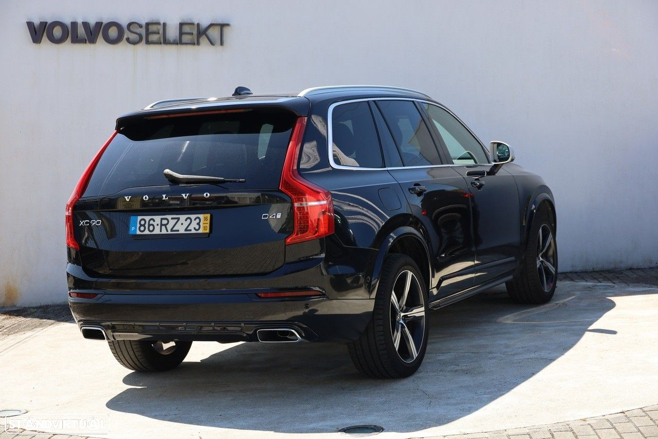 Volvo XC 90 2.0 D4 R-Design - 28
