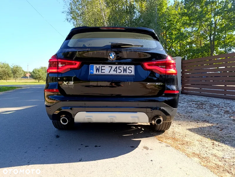 BMW X3 xDrive20i GPF xLine - 11