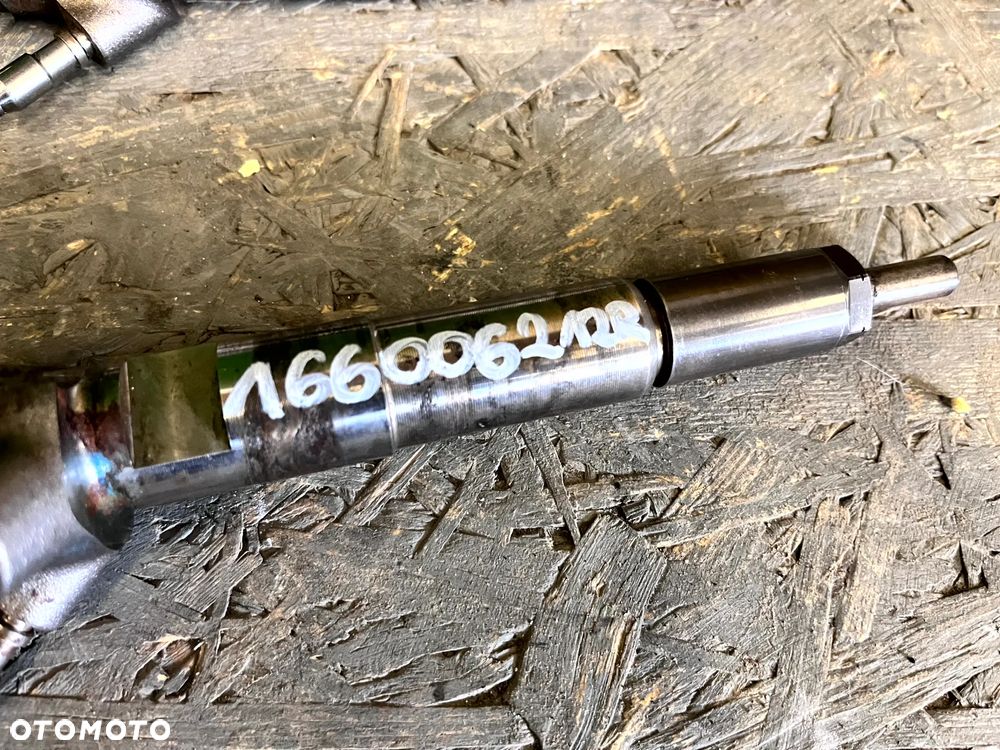 RENAULT MEGANE FLUENCE 1.5 DCI WTRYSK WTRYSKIWACZ 166006212R 8200903304 DO REGENERACJI - 2