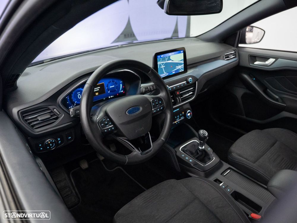 Ford Focus SW 1.5 TDCi EcoBlue Active X - 13