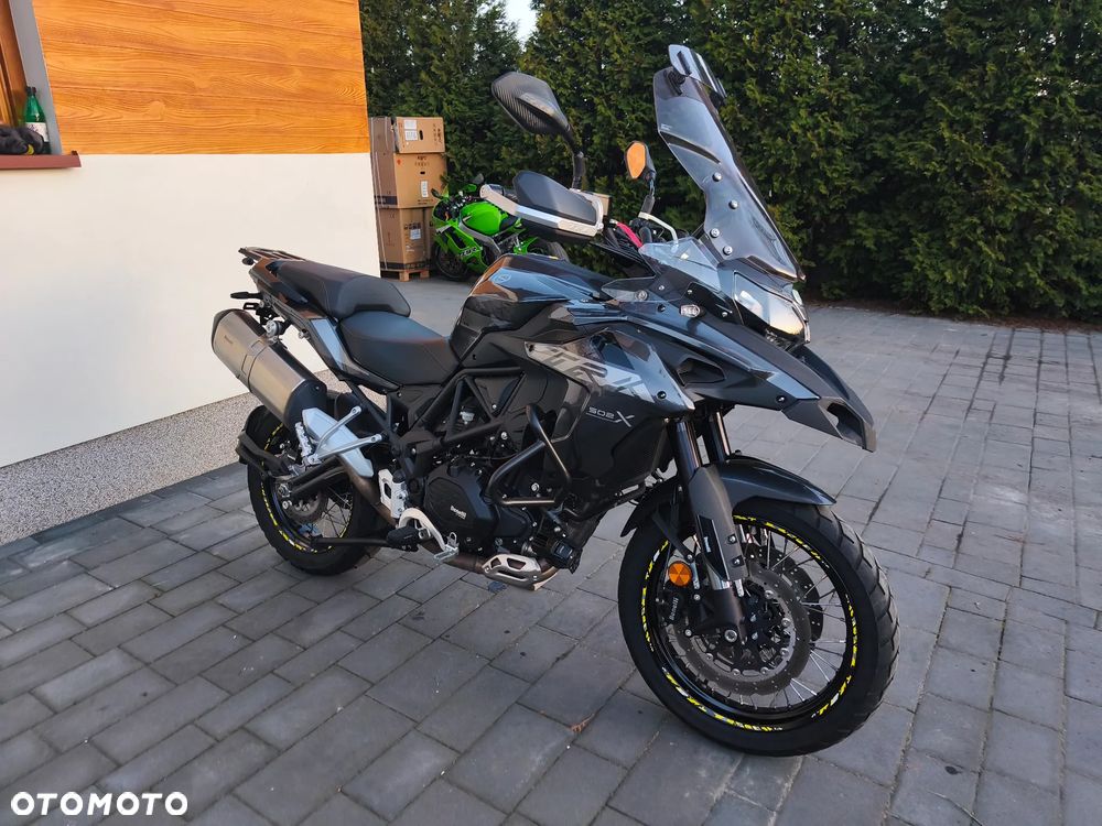 Benelli TRK 502X - 1