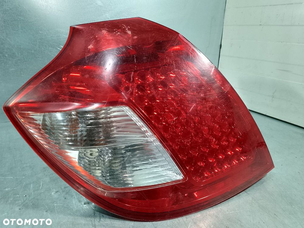 LAMPA TYLNA LEWA KIA CEE'D I 92401-1H0  HATCHBACK - 4