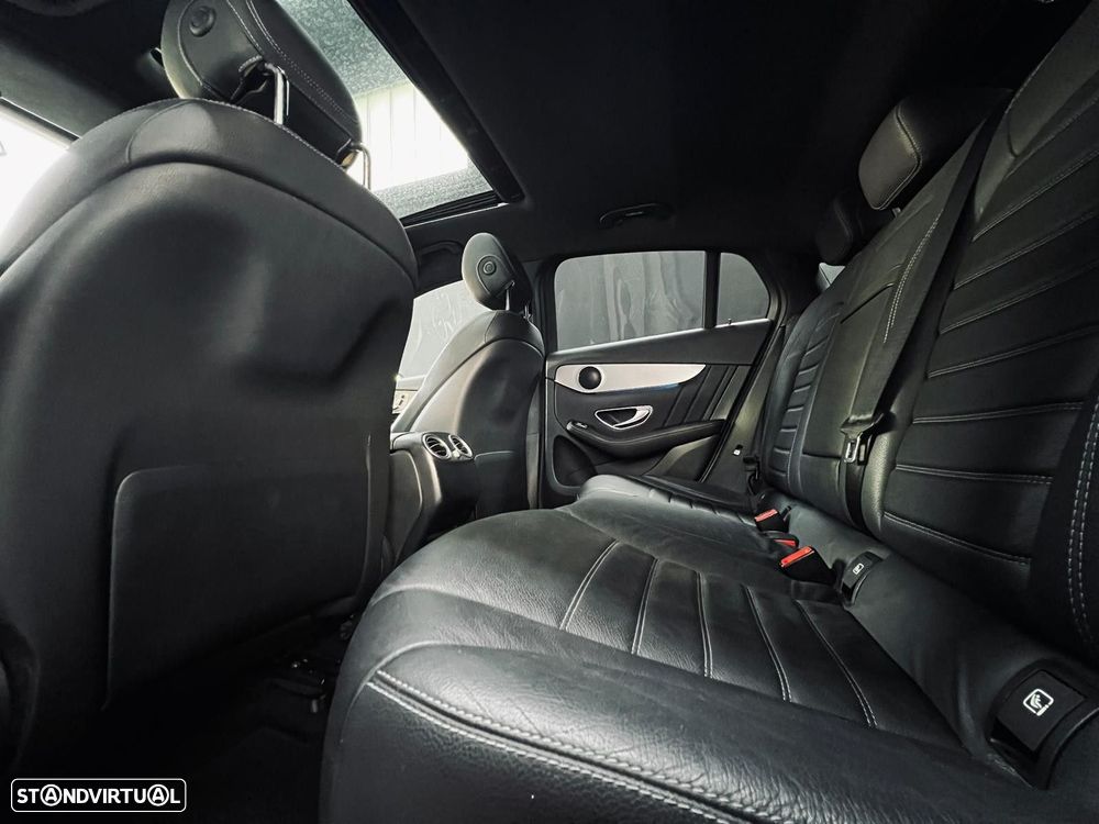 Mercedes-Benz GLC 250 d Coupé AMG Line 4-Matic - 41