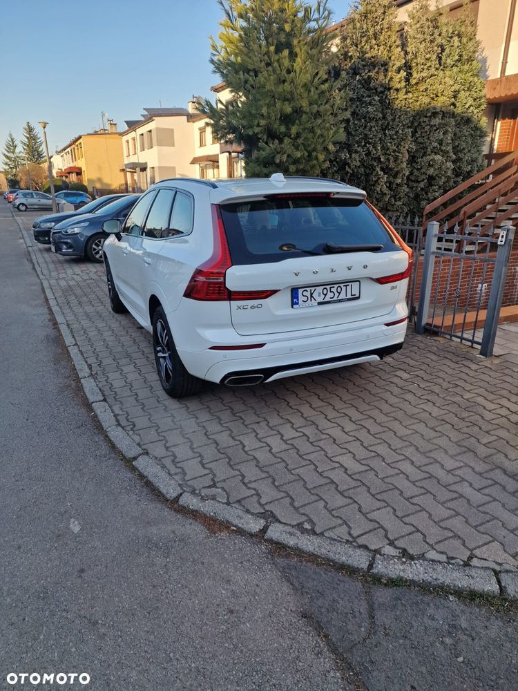 Volvo XC 60 - 4