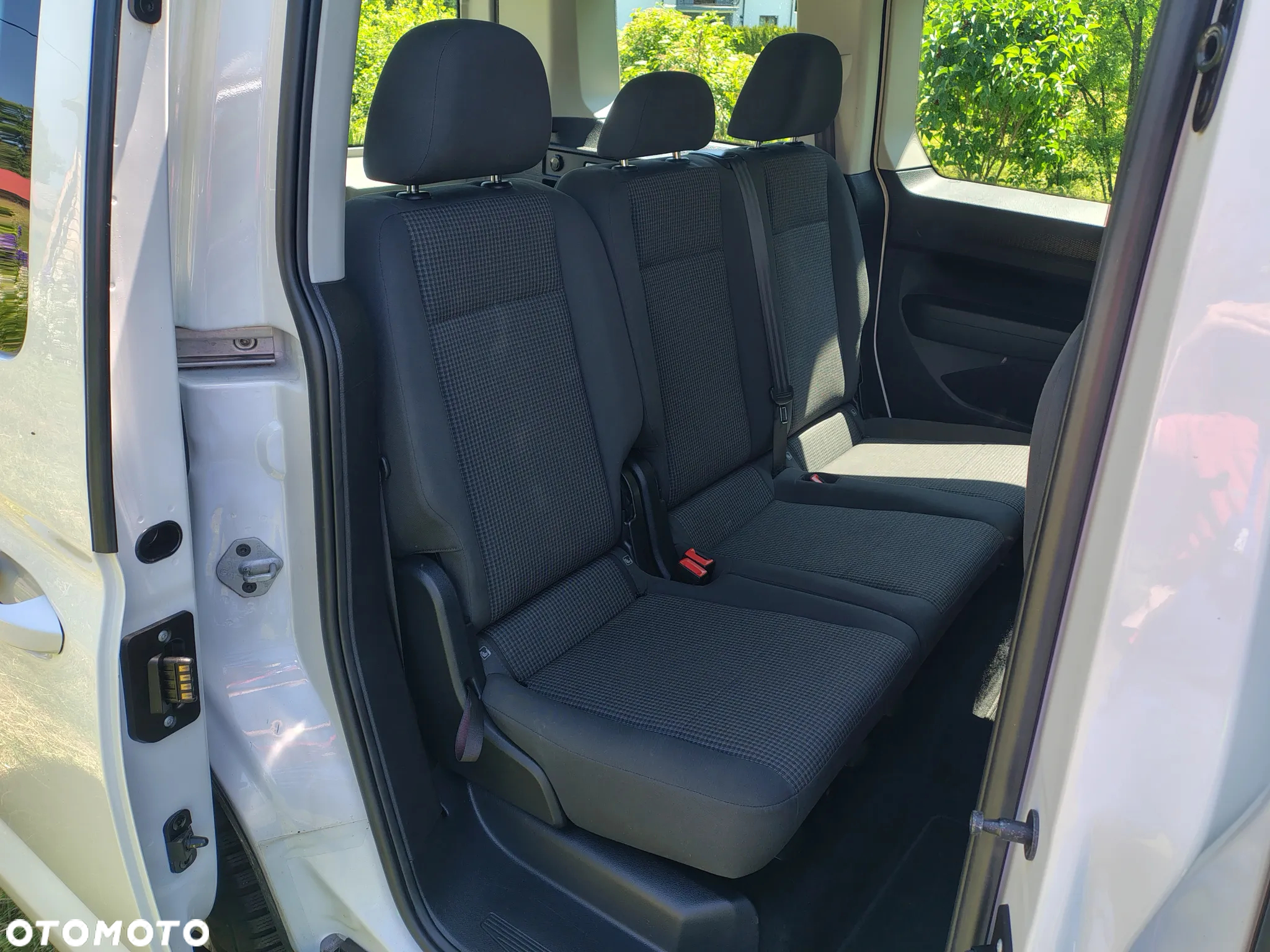 Volkswagen Caddy 1.5 TSI Style - 24