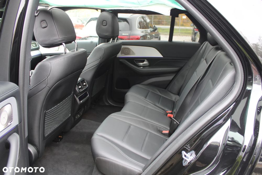Mercedes-Benz GLE - 27