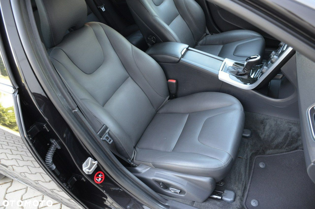 Volvo V60 - 27