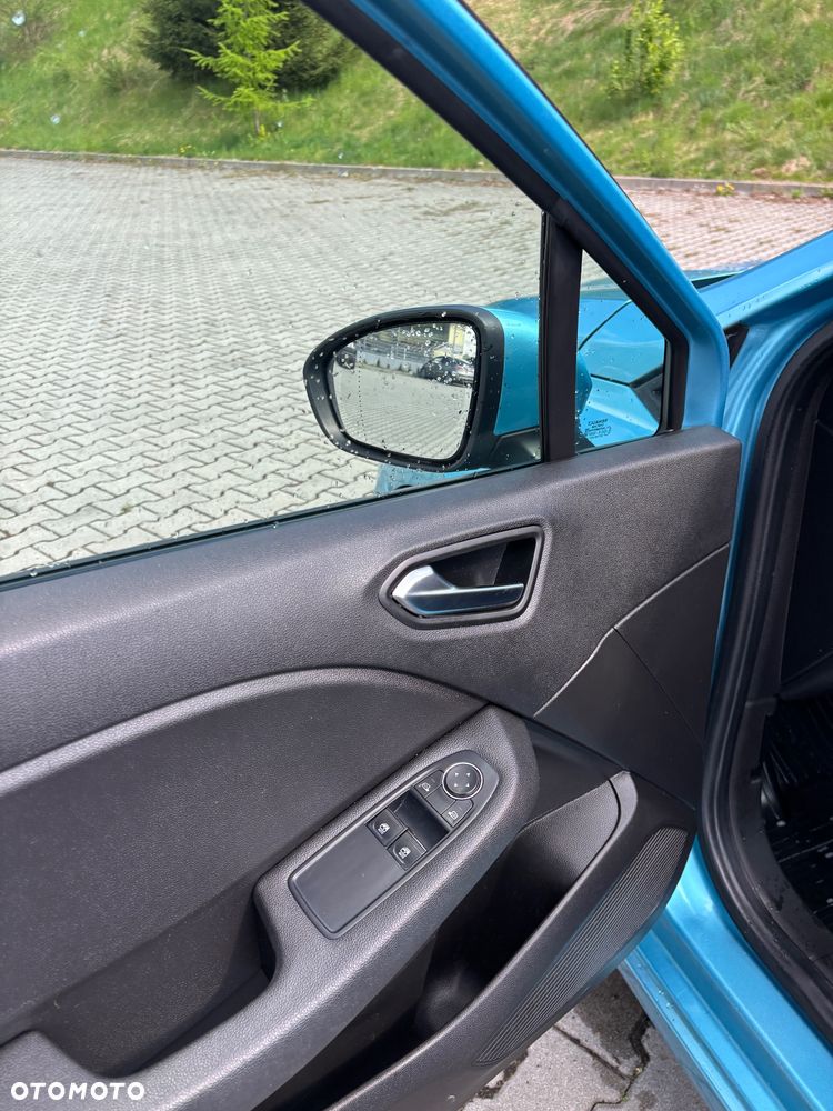 Renault Clio BLUE dCi 85 BUSINESS EDITION - 19