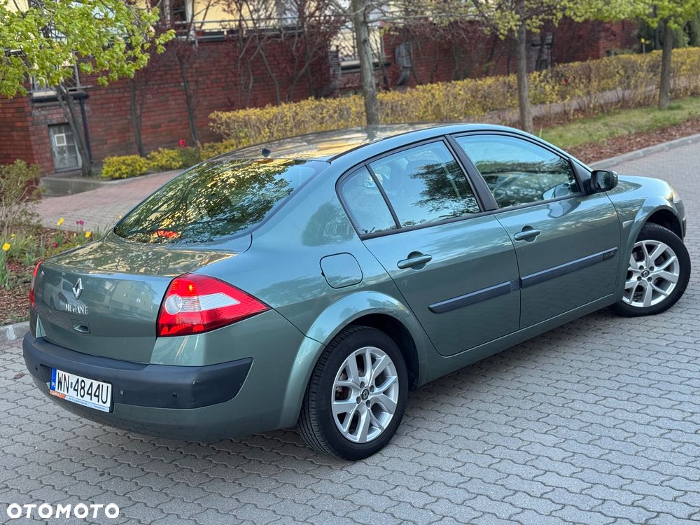 Renault Megane 1.9 dCi Luxe Dynamique - 4
